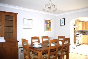 Dining room to kitchen- click for photo gallery